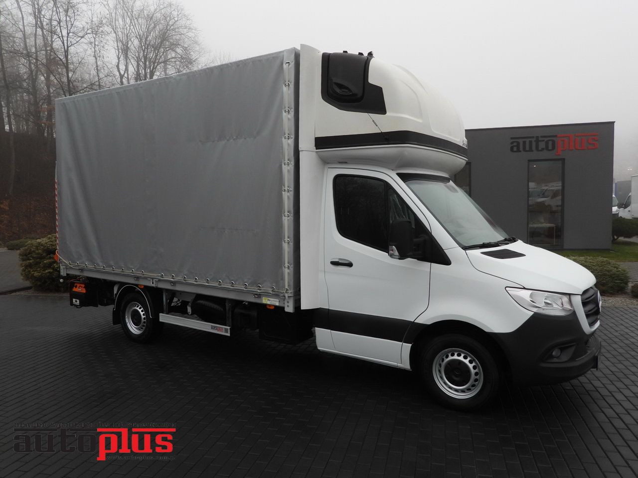 MERCEDES SPRINTER 319 TARPAULIN LIFT 8 PALLETS WEBASTO CRUISE CONTROL AUTOMATIC TRANSMISSION AIR CONDITIONING 190HP - Curtain side van: picture 1 MERCEDES SPRINTER 319 TARPAULIN LIFT 8 PALLETS WEBASTO CRUISE CONTROL AUTOMATIC TRANSMISSION AIR CONDITIONING 190HP - Curtain side van: picture 1