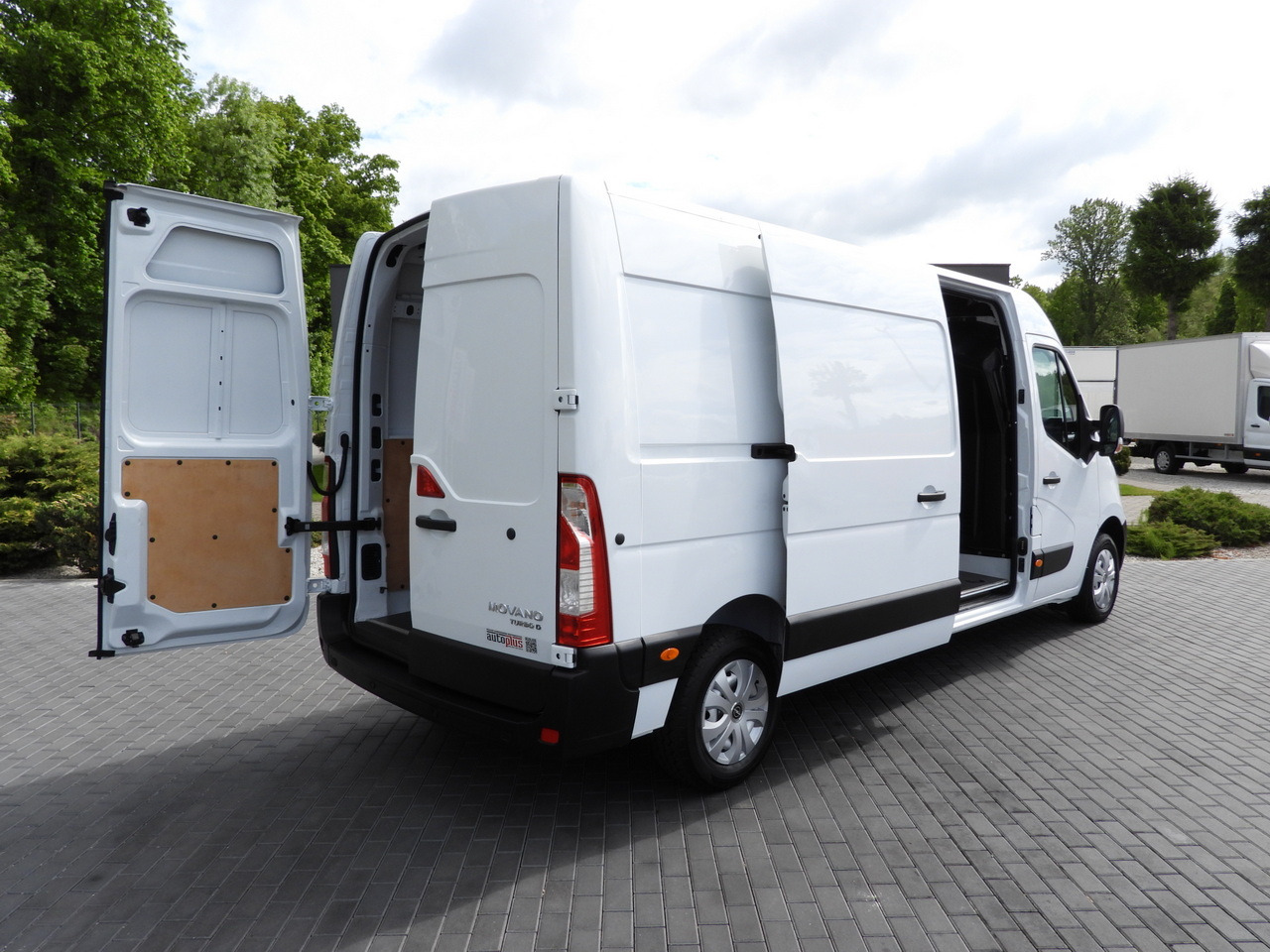 OPEL MOVANO VAN AIR CONDITIONING LED LIGHTS 150HP - Panel van: picture 3 OPEL MOVANO VAN AIR CONDITIONING LED LIGHTS 150HP - Panel van: picture 3