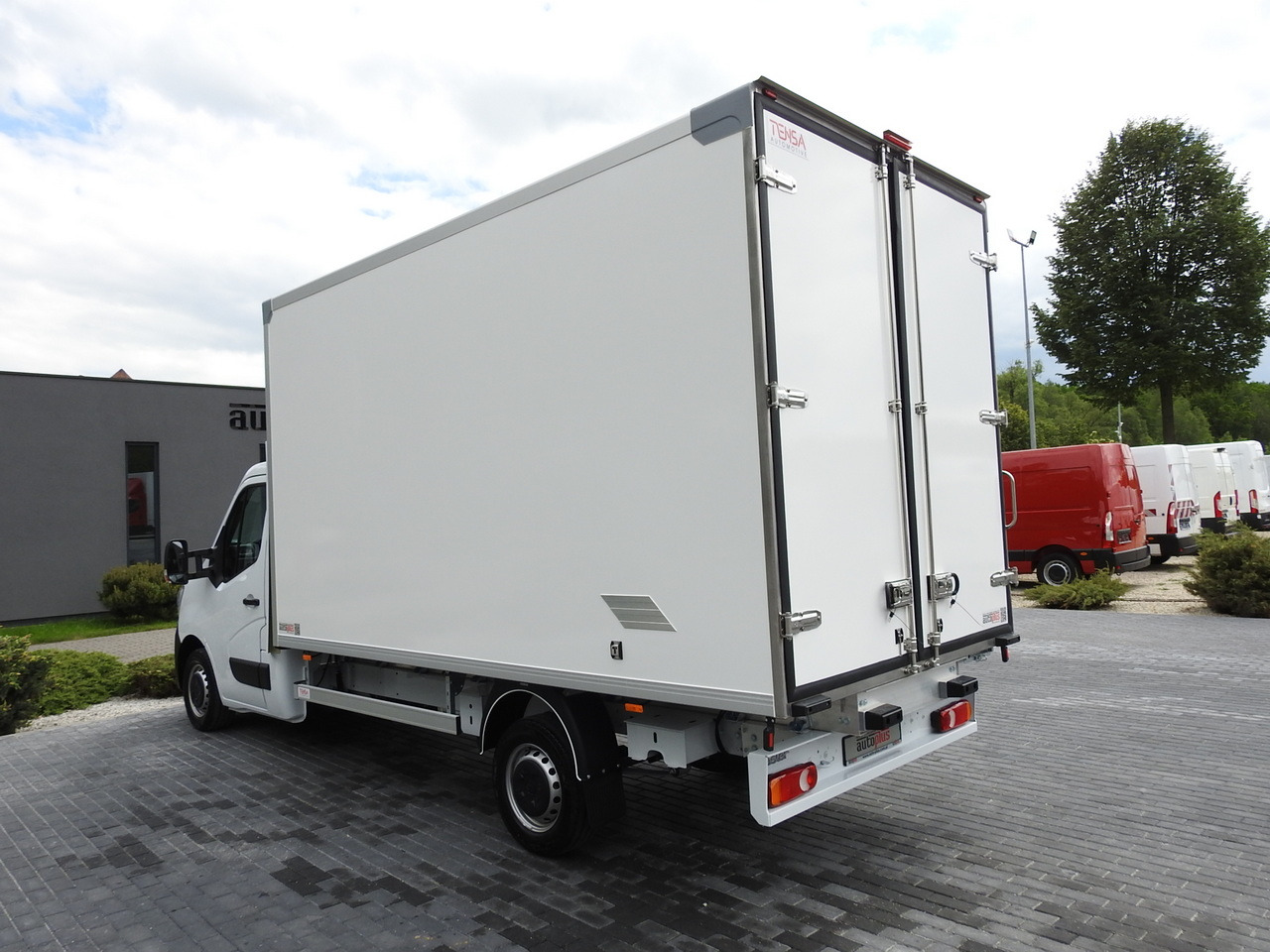 New Refrigerated van RENAULT MASTER NEW REGRIGERATOR BOX -10*C 8 PALLETS CRUISE CONTROL AIR CONDITIONING LED LIGHTS GUARANTEE  165HP: picture 10