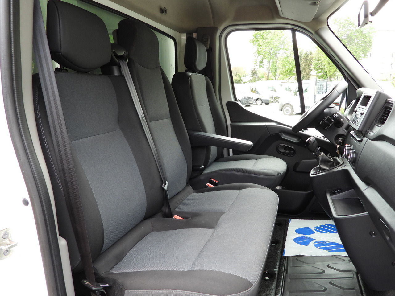 Refrigerated van RENAULT MASTER  REGRIGERATOR BOX -10*C CRUISE CONTROL LED LIGHTS TWIN WHEELS AIR CONDITIONING  145HP: picture 37