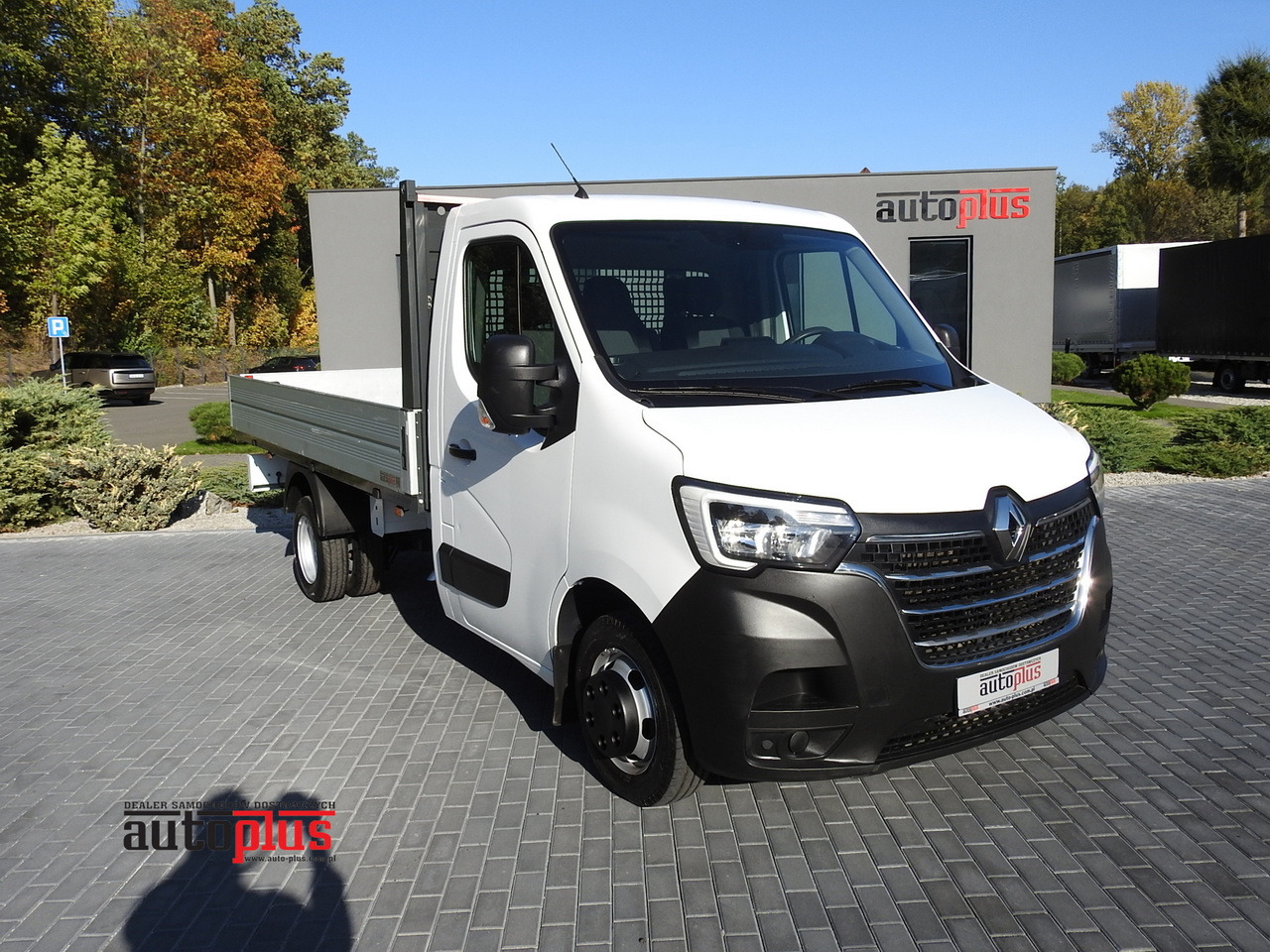 RENAULT MASTER STAKE BODY CRUISE CONTROL AIR CONDITIONING LED LIGHTS TWIN WHEELS  130HP - Open body delivery van: picture 1 RENAULT MASTER STAKE BODY CRUISE CONTROL AIR CONDITIONING LED LIGHTS TWIN WHEELS  130HP - Open body delivery van: picture 1