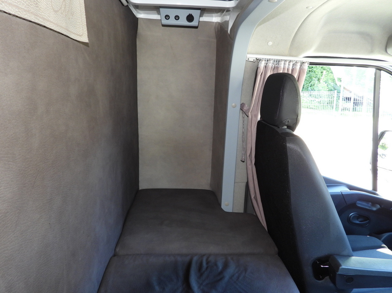 Curtain side van RENAULT MASTER  TARPAULIN 10 PALLETS WEBASTO CRUISE CONTROL LED LIGHTS PNEUMATICS AIR CONDITIONING  165HP: picture 41