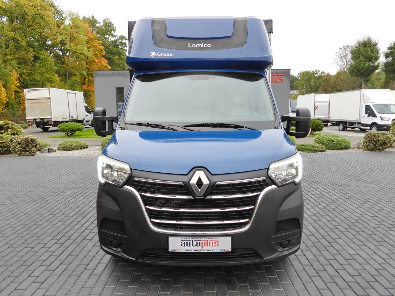 RENAULT MASTER TARPAULIN LIFT 8 PALLETS WEBASTO CRUISE CONTROL LED LIGHTS AIR CONDITIONING 165HP - Curtain side van: picture 5 RENAULT MASTER TARPAULIN LIFT 8 PALLETS WEBASTO CRUISE CONTROL LED LIGHTS AIR CONDITIONING 165HP - Curtain side van: picture 5