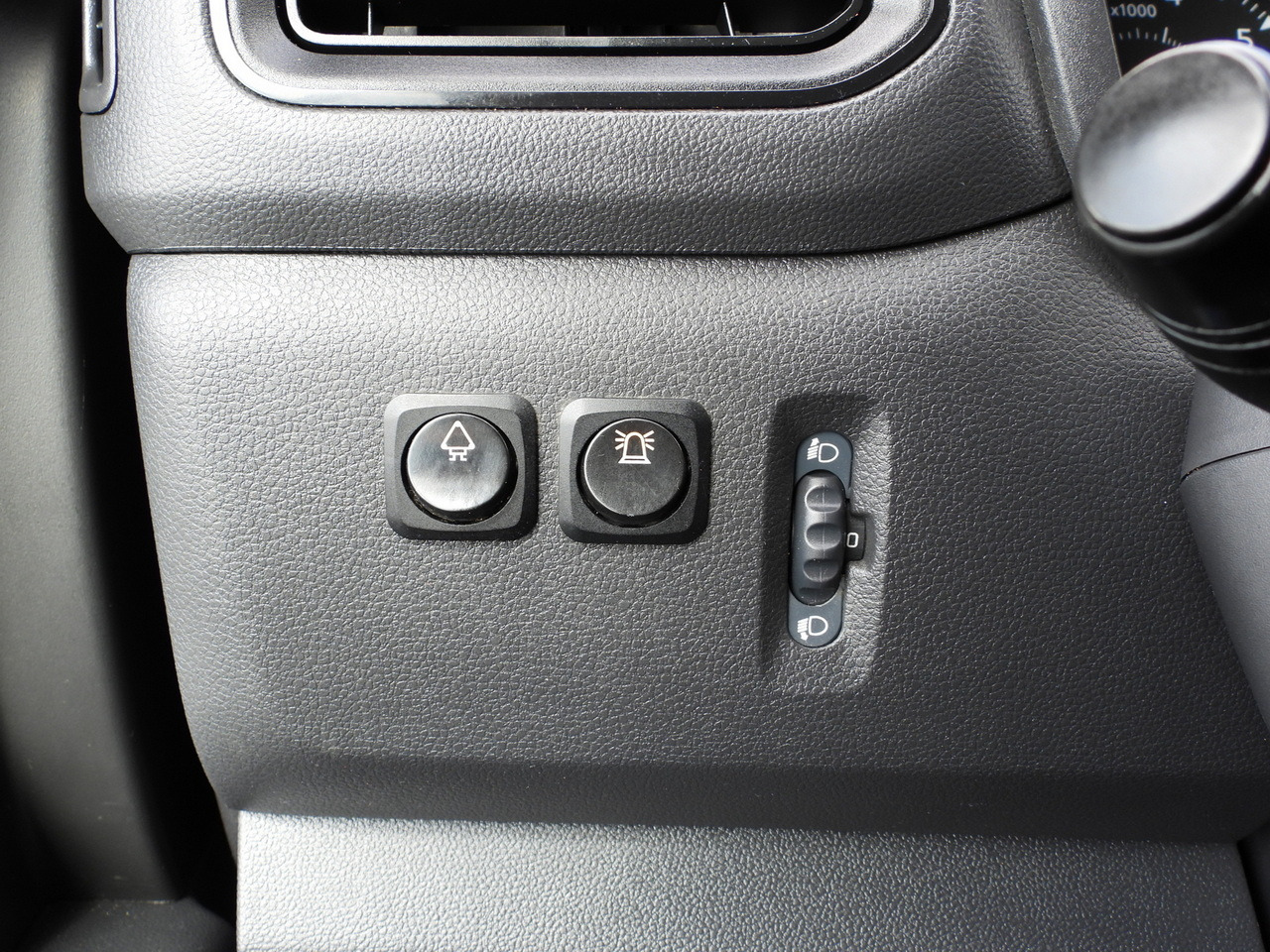 Tipper van RENAULT MASTER TIPPER CRUISE CONTROL LED LIGHTS TWIN WHEELS AIR CONDITIONING  130HP: picture 29 Tipper van RENAULT MASTER TIPPER CRUISE CONTROL LED LIGHTS TWIN WHEELS AIR CONDITIONING  130HP: picture 29