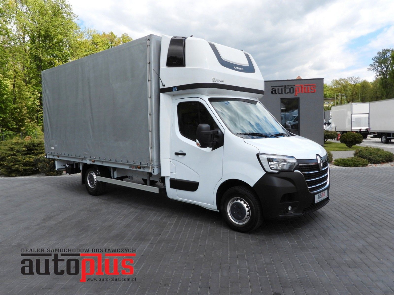 Renault MASTER PRITSCHE PLANE 10 PALETTEN TEMPOMAT A/C - Curtain side van: picture 1 Renault MASTER PRITSCHE PLANE 10 PALETTEN TEMPOMAT A/C - Curtain side van: picture 1