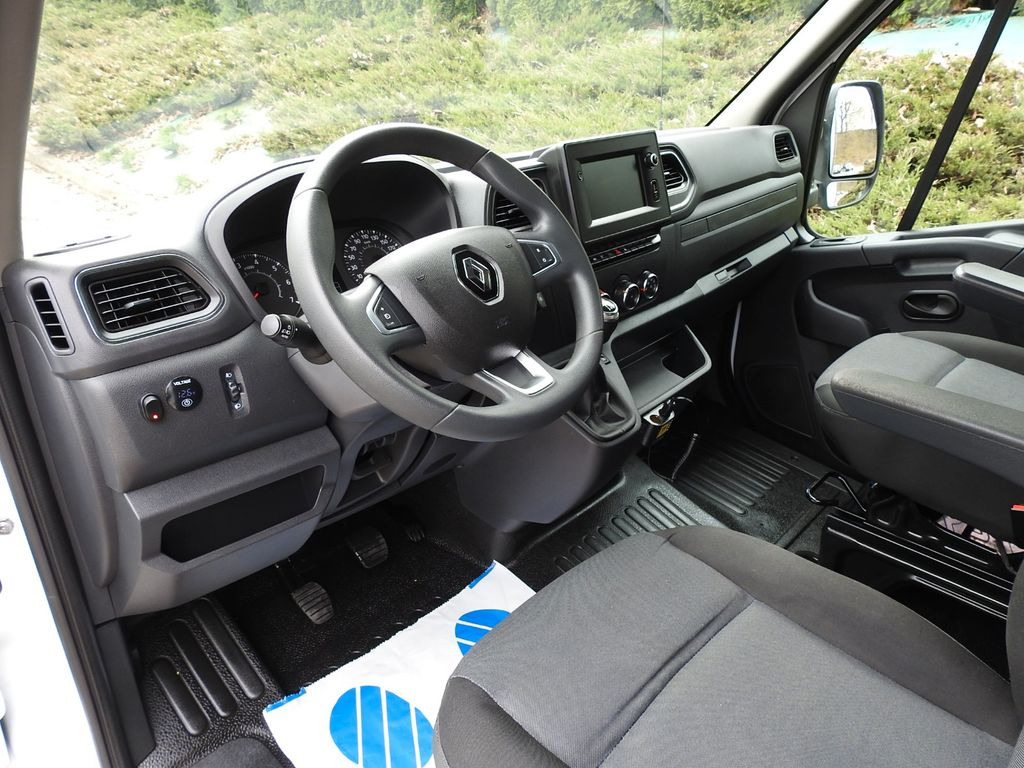 Renault MASTER PRITSCHE PLANE 10 PALETTEN WEBASTO NAVI. - Curtain side van, Combi van: picture 2 Renault MASTER PRITSCHE PLANE 10 PALETTEN WEBASTO NAVI. - Curtain side van, Combi van: picture 2