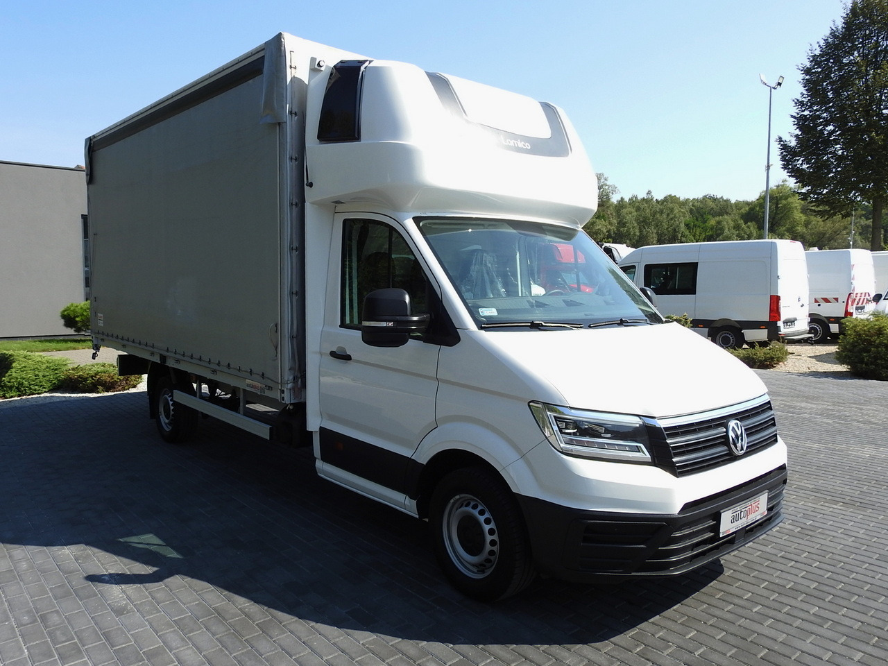 VOLKSWAGEN CRAFTER TARPAULIN 10 PALLETS WEBASTO CRUISE CONTROL AIR CONDITIONING LED LIGHTS 180HP - Curtain side van: picture 4 VOLKSWAGEN CRAFTER TARPAULIN 10 PALLETS WEBASTO CRUISE CONTROL AIR CONDITIONING LED LIGHTS 180HP - Curtain side van: picture 4