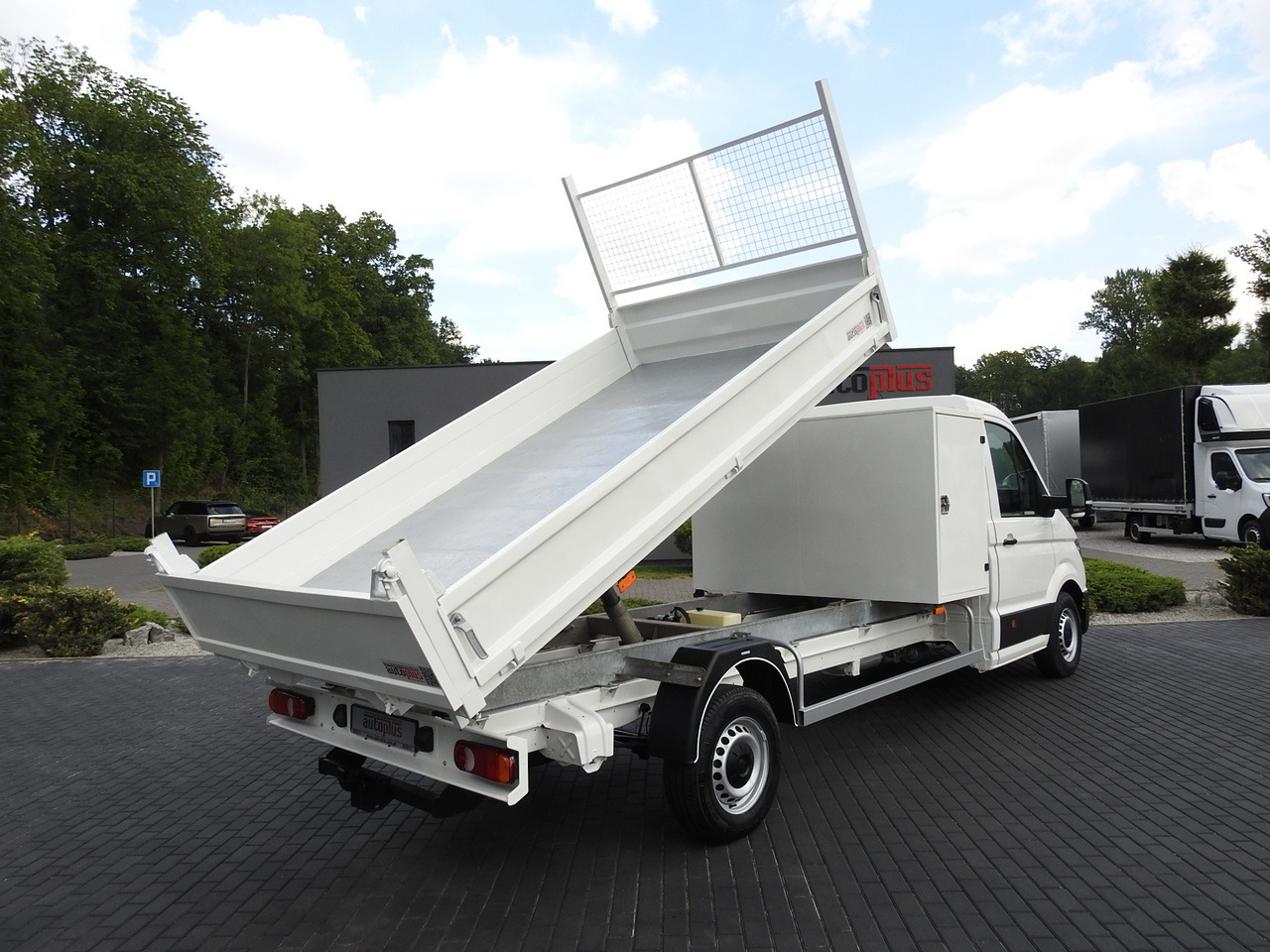 VOLKSWAGEN CRAFTER TIPPER CRUISE CONTROL 100HP - Tipper van: picture 3 VOLKSWAGEN CRAFTER TIPPER CRUISE CONTROL 100HP - Tipper van: picture 3