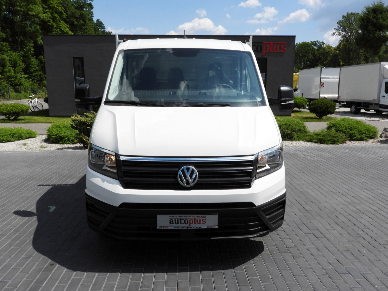 VOLKSWAGEN CRAFTER TIPPER CRUISE CONTROL TWIN WHEELS AIR CONDITIONING 180HP - Tipper van: picture 5 VOLKSWAGEN CRAFTER TIPPER CRUISE CONTROL TWIN WHEELS AIR CONDITIONING 180HP - Tipper van: picture 5