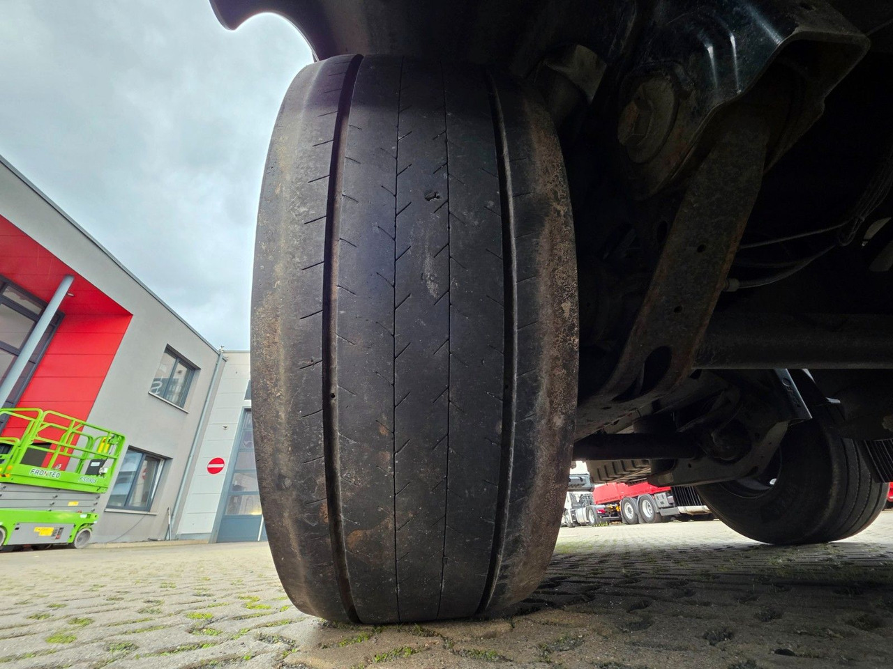 Dropside/ Flatbed semi-trailer Berger SAPL 24: picture 36