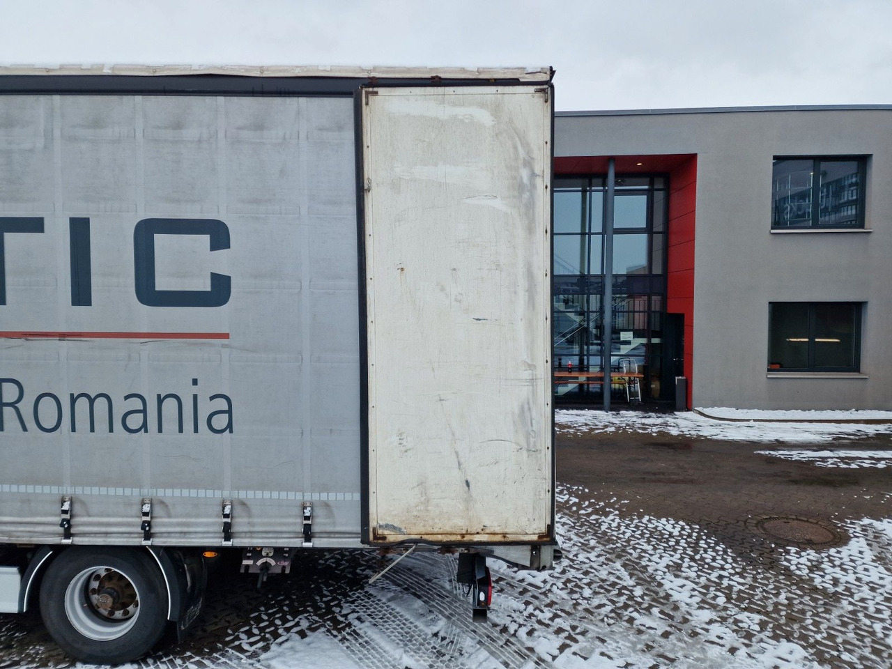 Curtainsider semi-trailer Fliegl SZS320 / Hubdach / EDSCHA / Mega: picture 16 Curtainsider semi-trailer Fliegl SZS320 / Hubdach / EDSCHA / Mega: picture 16