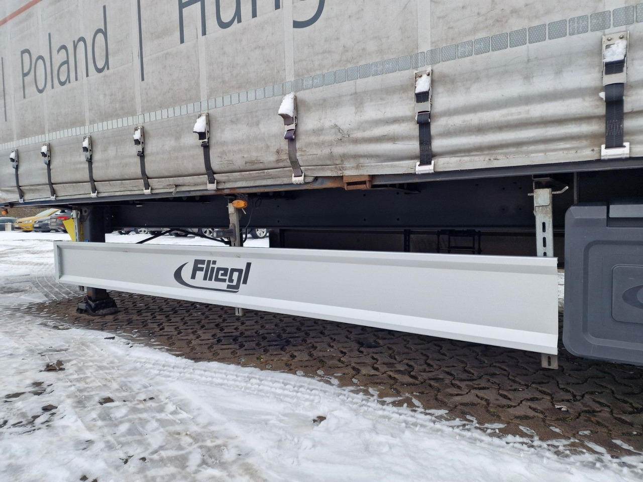 Curtainsider semi-trailer Fliegl SZS320 / Hubdach / EDSCHA / Mega: picture 23 Curtainsider semi-trailer Fliegl SZS320 / Hubdach / EDSCHA / Mega: picture 23