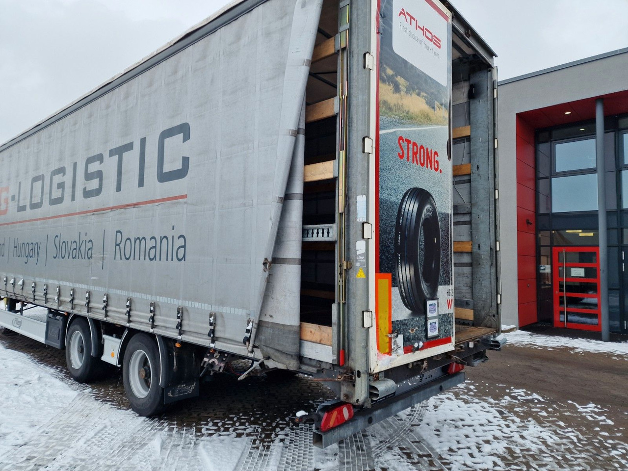 Curtainsider semi-trailer Fliegl SZS320 / Hubdach / EDSCHA / Mega: picture 17 Curtainsider semi-trailer Fliegl SZS320 / Hubdach / EDSCHA / Mega: picture 17