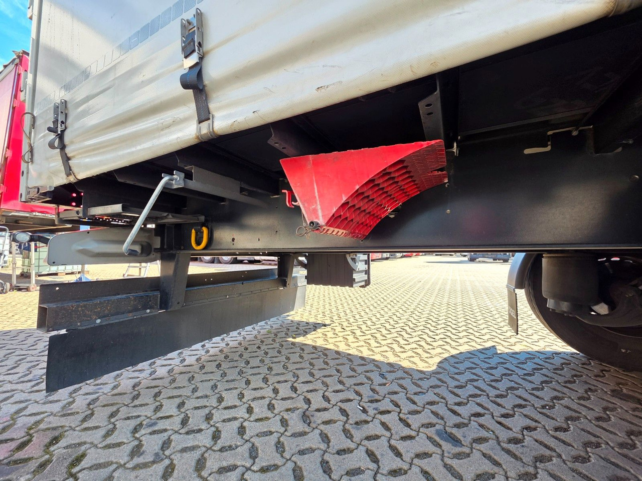 Curtainsider semi-trailer Kögel S24-1 / Palettenkasten / Liftachse: picture 21