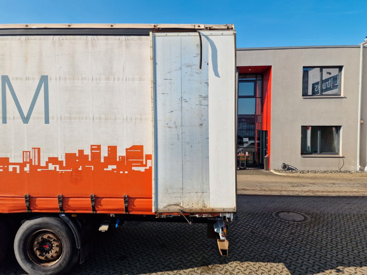 Curtainsider semi-trailer Kögel SN 24 / EDSCHA: picture 16 Curtainsider semi-trailer Kögel SN 24 / EDSCHA: picture 16