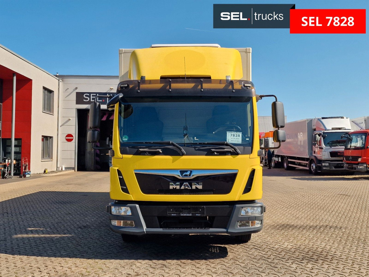 MAN TGL 8.190 4X2 BL / Ladebordwand / Carrier - Refrigerated van: picture 2 MAN TGL 8.190 4X2 BL / Ladebordwand / Carrier - Refrigerated van: picture 2