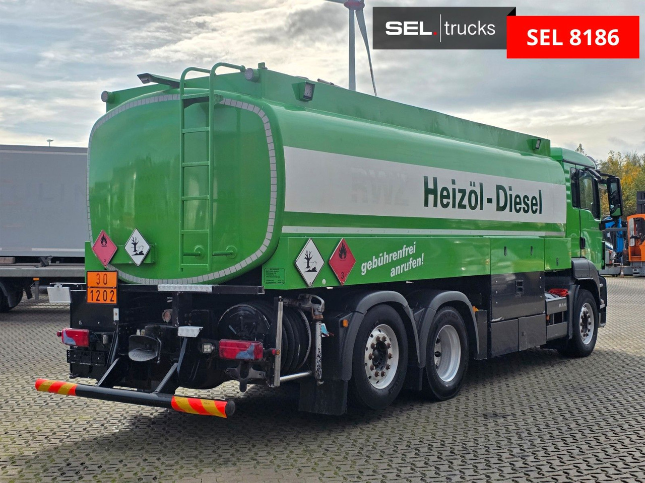 MAN TGS 26.440 6X2-2 LL / ADR AT / 3 Kamm. / Lenkac. - Tank truck: picture 5 MAN TGS 26.440 6X2-2 LL / ADR AT / 3 Kamm. / Lenkac. - Tank truck: picture 5