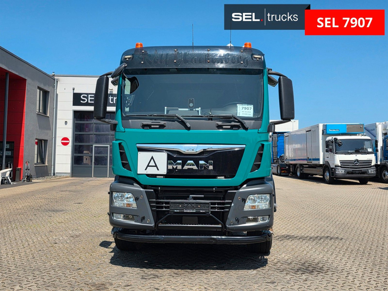MAN TGS 28.480 6X4H-4 BL /HIAB /Fernbed. / Lenkachse - Tipper: picture 4 MAN TGS 28.480 6X4H-4 BL /HIAB /Fernbed. / Lenkachse - Tipper: picture 4