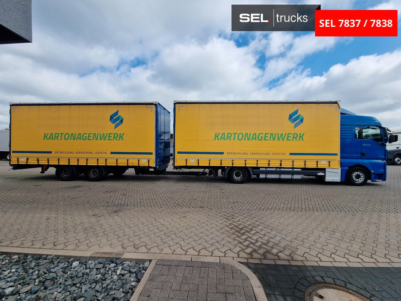 MAN TGX 18.440 4X2 LL-U/ Intarder /Hubdach/Durchlade - Curtainsider truck: picture 4 MAN TGX 18.440 4X2 LL-U/ Intarder /Hubdach/Durchlade - Curtainsider truck: picture 4