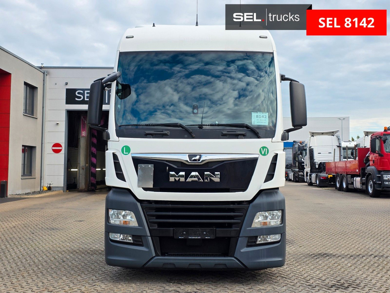 MAN TGX 18.460 4x2 LLS-U / Retarder / 2 Tanks - Tractor unit: picture 2 MAN TGX 18.460 4x2 LLS-U / Retarder / 2 Tanks - Tractor unit: picture 2
