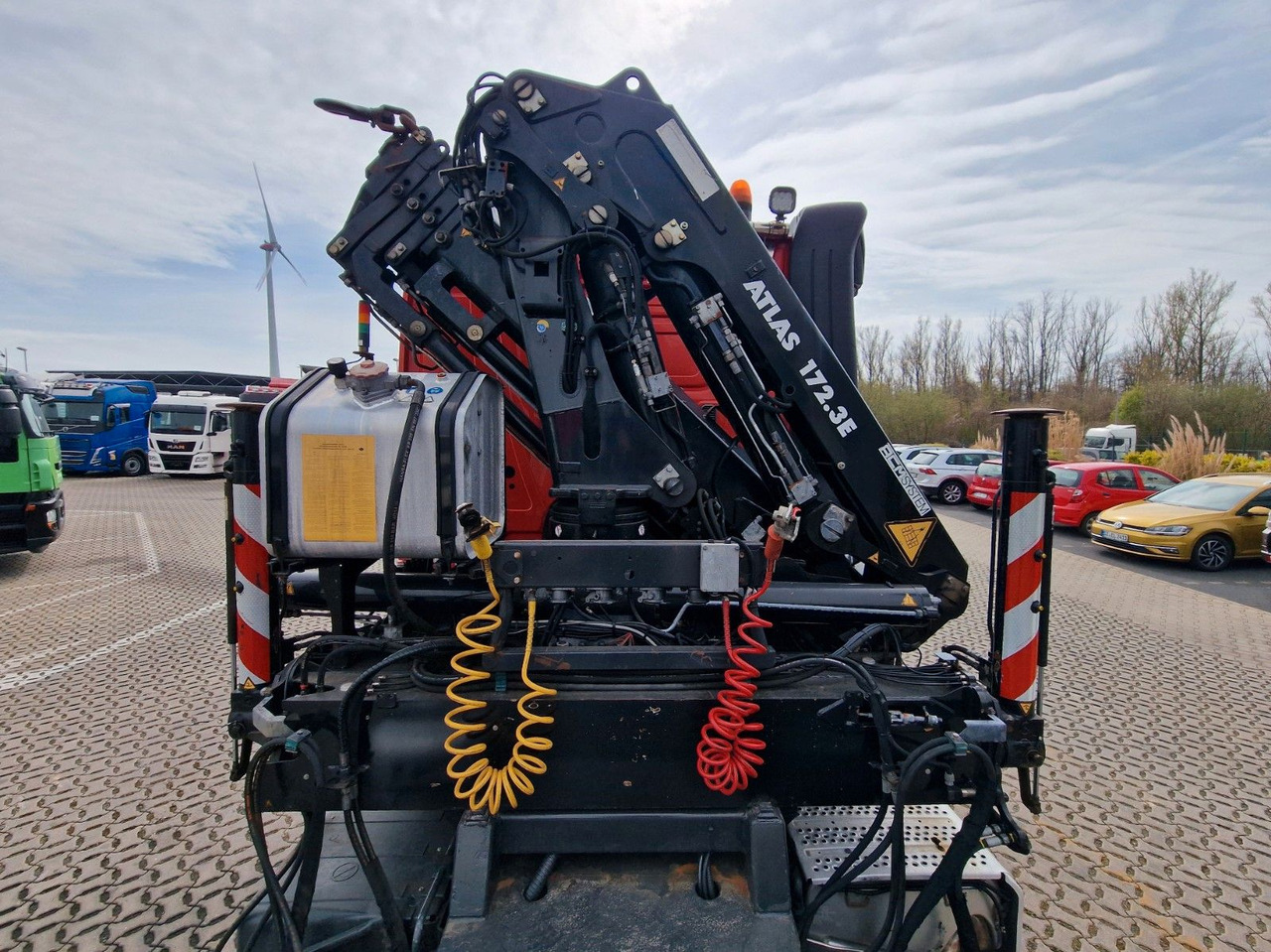 Tractor unit Mercedes-Benz Antos 1843 / Atlas 172.3E-A4 / KRAN: picture 11 Tractor unit Mercedes-Benz Antos 1843 / Atlas 172.3E-A4 / KRAN: picture 11