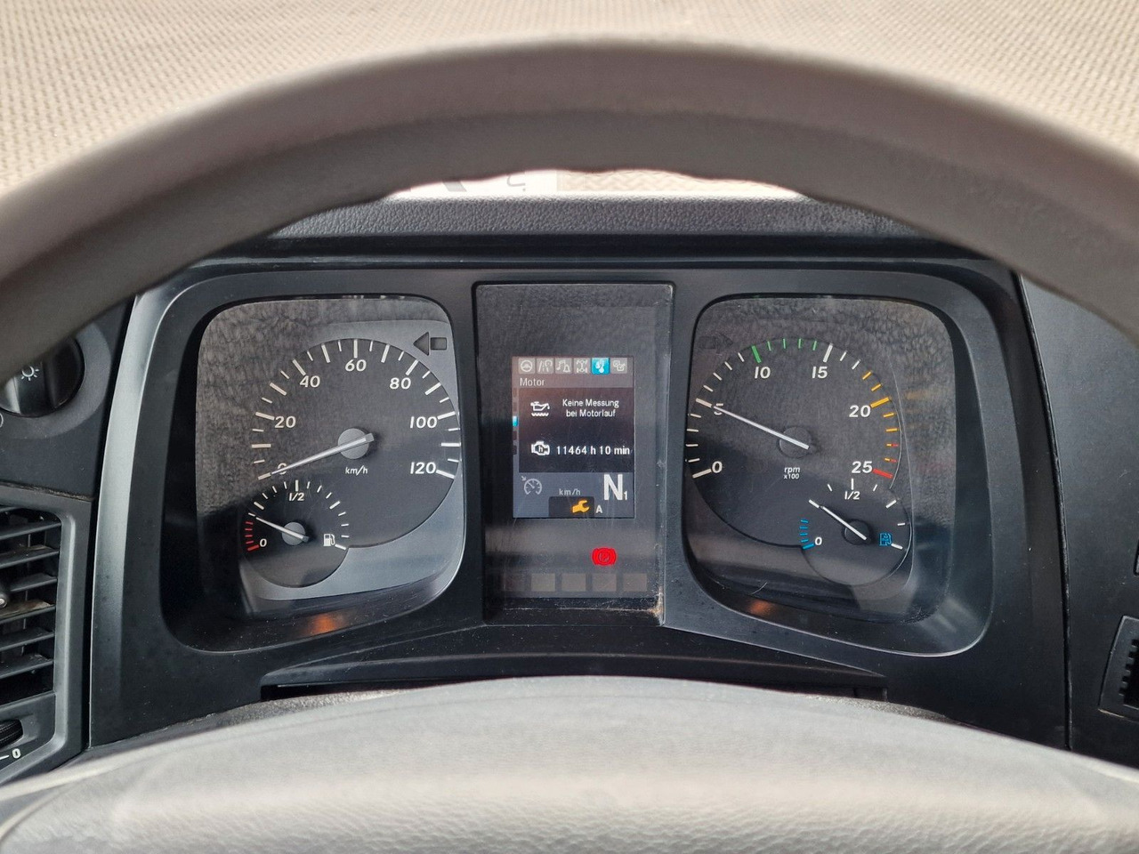 Tractor unit Mercedes-Benz Antos 1843 / Atlas 172.3E-A4 / KRAN: picture 24 Tractor unit Mercedes-Benz Antos 1843 / Atlas 172.3E-A4 / KRAN: picture 24