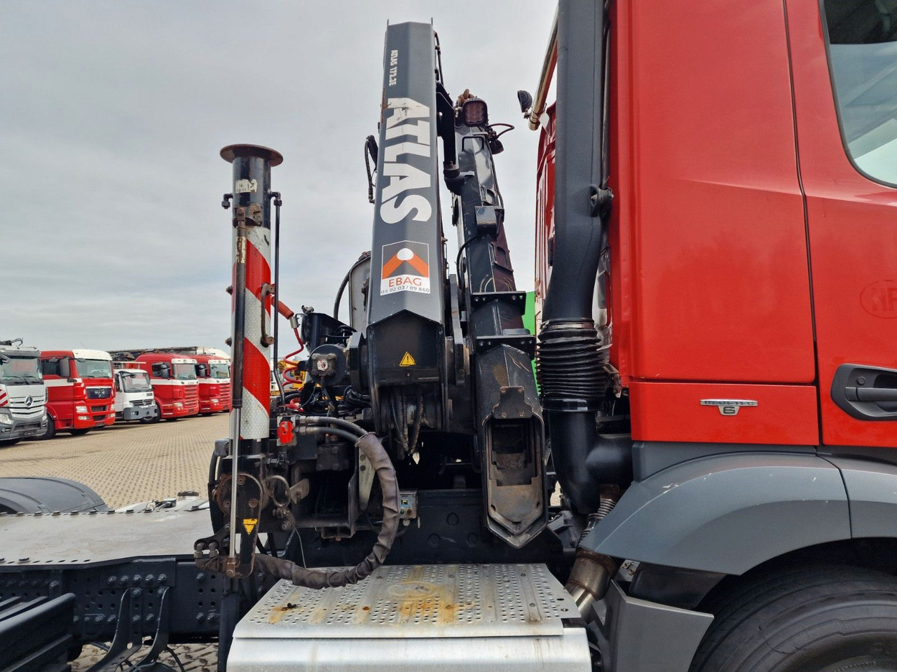 Tractor unit Mercedes-Benz Antos 1843 / Atlas 172.3E-A4 / KRAN: picture 10 Tractor unit Mercedes-Benz Antos 1843 / Atlas 172.3E-A4 / KRAN: picture 10