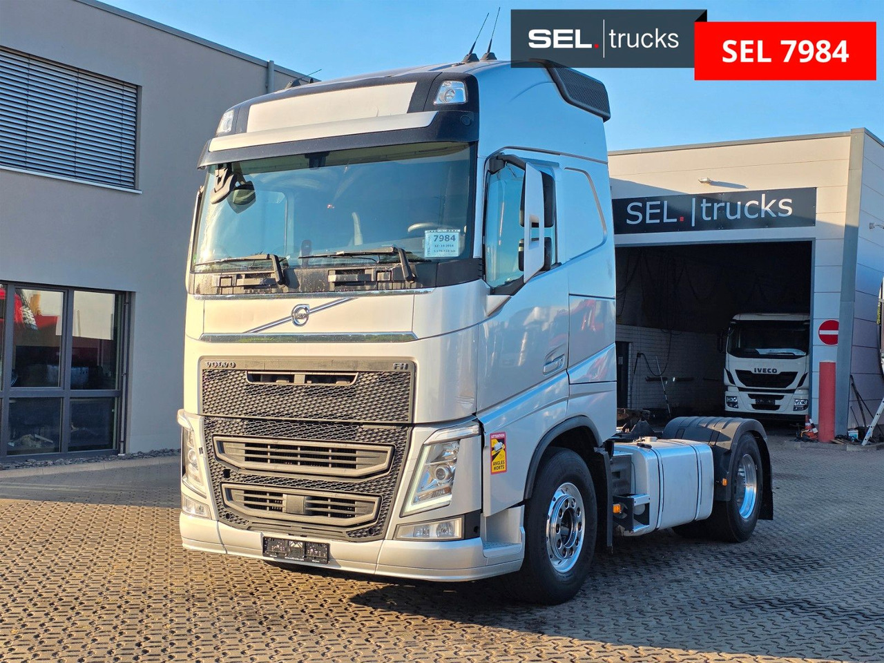 Volvo FH 460 / Nebenabtrieb / Standklimaanlage - Tractor unit: picture 1 Volvo FH 460 / Nebenabtrieb / Standklimaanlage - Tractor unit: picture 1