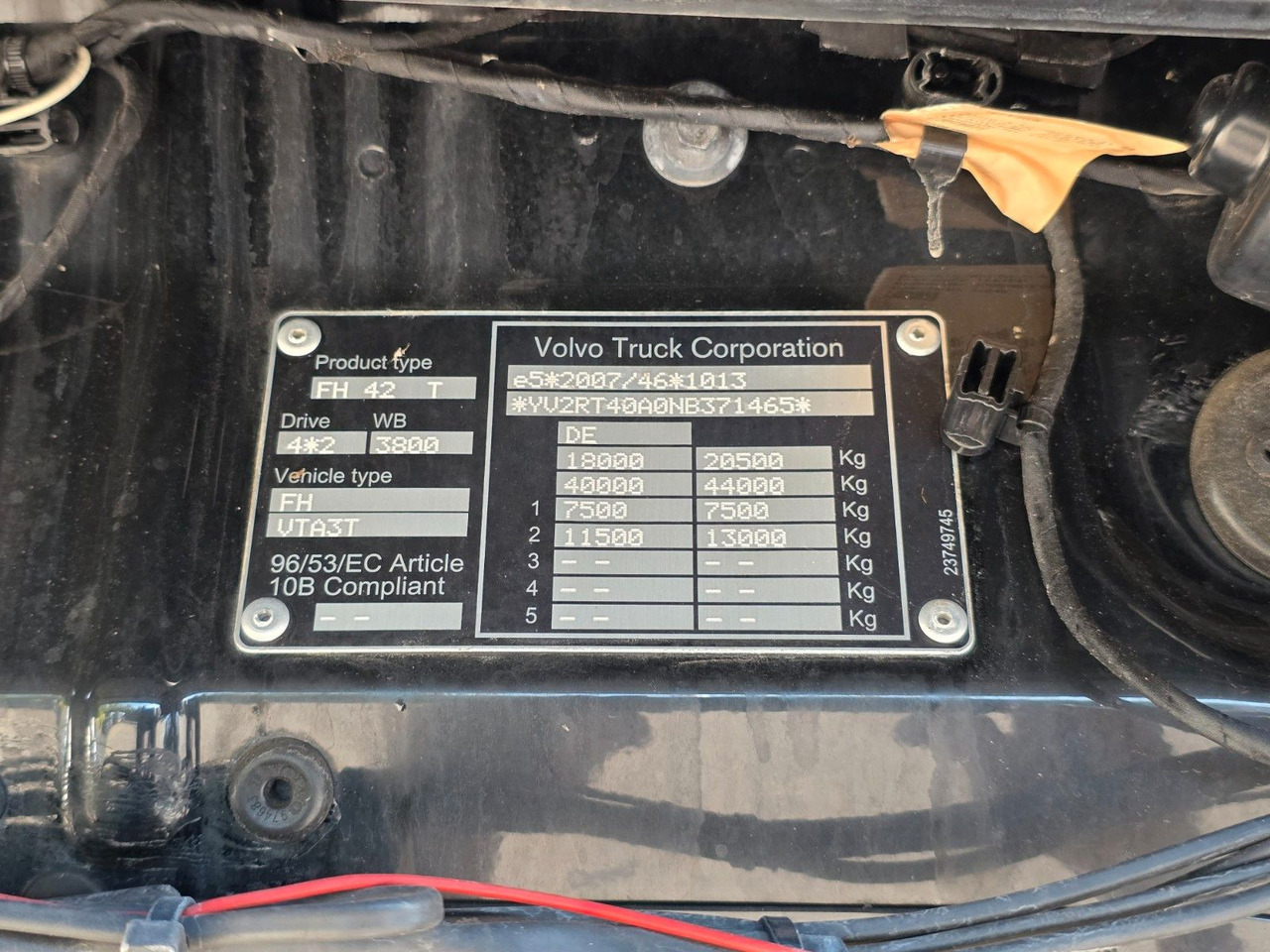 Tractor unit Volvo FH 500 / Alu-Felgen / 2 Tanks / 6E: picture 13