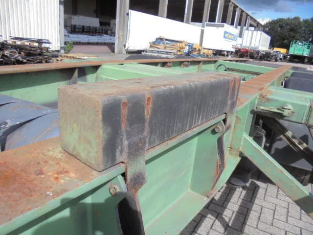 Container transporter/ Swap body semi-trailer BFT CS 36/126/10G: picture 12 Container transporter/ Swap body semi-trailer BFT CS 36/126/10G: picture 12