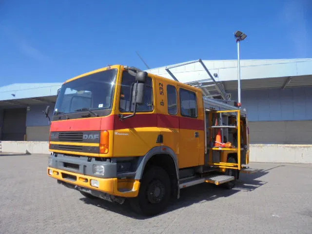 DAF 75.270 ATI 4X4 NL TRUCK - Fire truck: picture 1 DAF 75.270 ATI 4X4 NL TRUCK - Fire truck: picture 1