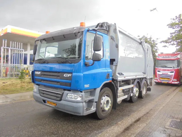 DAF CF 75 310 NL KENTEKEN TUV-APK 01-26 - Garbage truck: picture 1 DAF CF 75 310 NL KENTEKEN TUV-APK 01-26 - Garbage truck: picture 1