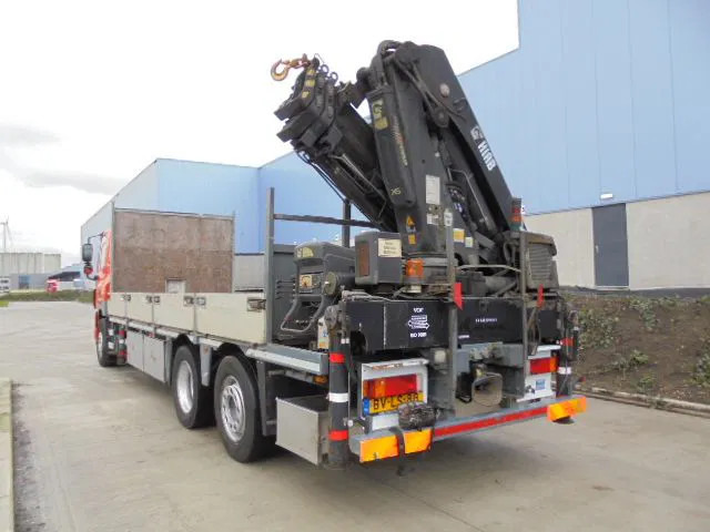 DAF CF 85 6X2 GESTUURDE AS - Crane truck: picture 4 DAF CF 85 6X2 GESTUURDE AS - Crane truck: picture 4