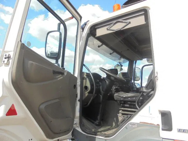 Leasing of DAF FAN CF75-250 6X2 DAF FAN CF75-250 6X2: picture 13 Leasing of DAF FAN CF75-250 6X2 DAF FAN CF75-250 6X2: picture 13