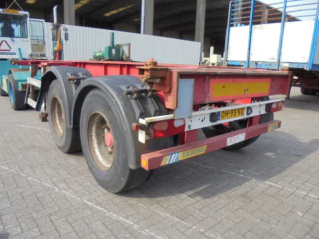 Groenewegen 20 CC-10-18 - Container transporter/ Swap body semi-trailer: picture 4 Groenewegen 20 CC-10-18 - Container transporter/ Swap body semi-trailer: picture 4