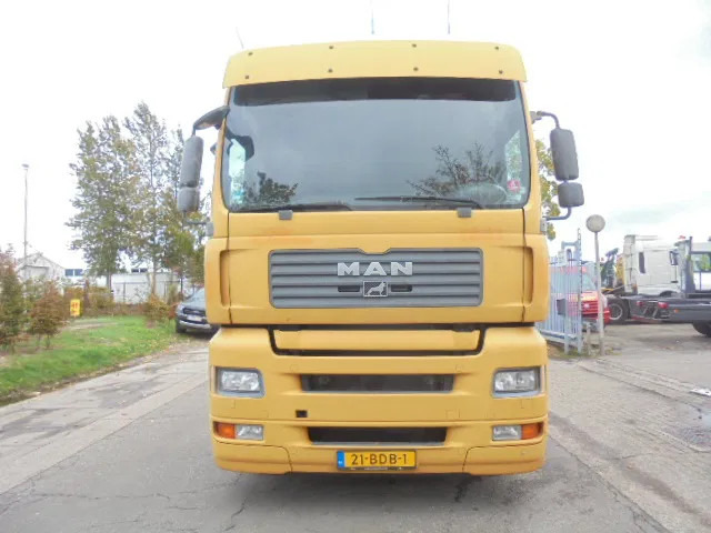 MAN TGA 26.440 RETARDER NL TRUCK - Container transporter/ Swap body truck: picture 2 MAN TGA 26.440 RETARDER NL TRUCK - Container transporter/ Swap body truck: picture 2