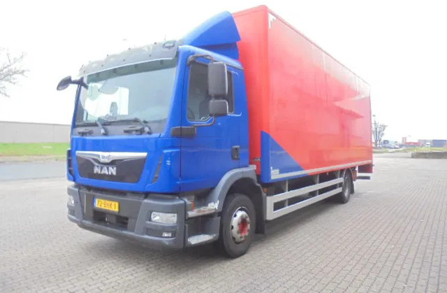 MAN TGM 12.250 NL TRUCK - Box truck: picture 1 MAN TGM 12.250 NL TRUCK - Box truck: picture 1
