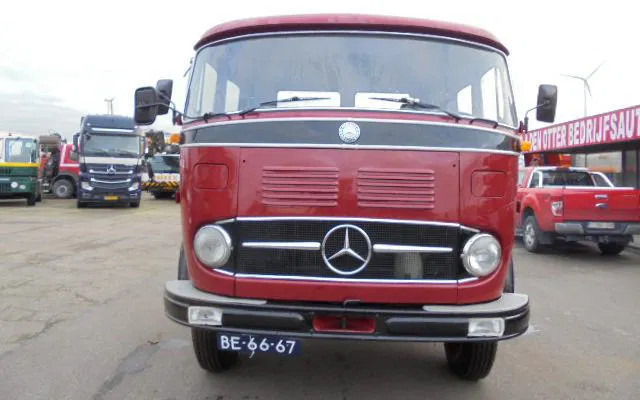Mercedes-Benz 1113 - Autotransporter truck: picture 2 Mercedes-Benz 1113 - Autotransporter truck: picture 2