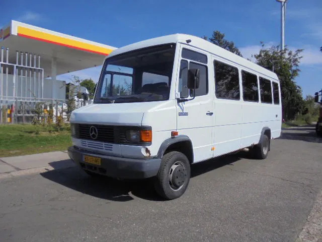 Mercedes-Benz 609D - Minibus, Passenger van: picture 1 Mercedes-Benz 609D - Minibus, Passenger van: picture 1