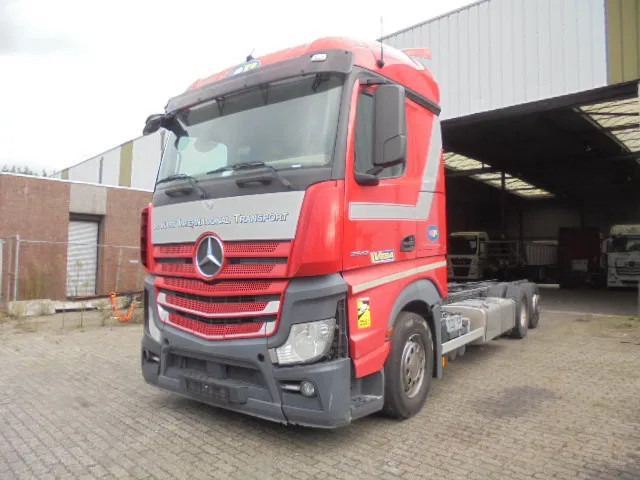 Mercedes-Benz Actros 2542 6X2 ENGINE NOT OK - Cab chassis truck: picture 1 Mercedes-Benz Actros 2542 6X2 ENGINE NOT OK - Cab chassis truck: picture 1
