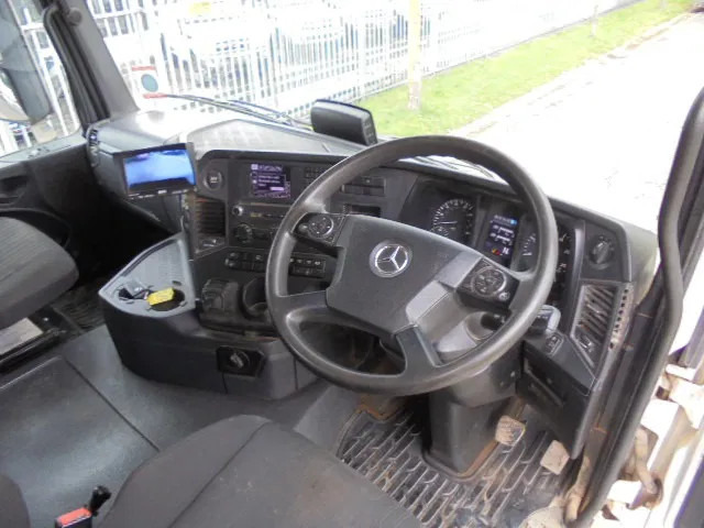 Leasing of Mercedes-Benz Arocs 3240 K 8X4 Mercedes-Benz Arocs 3240 K 8X4: picture 10