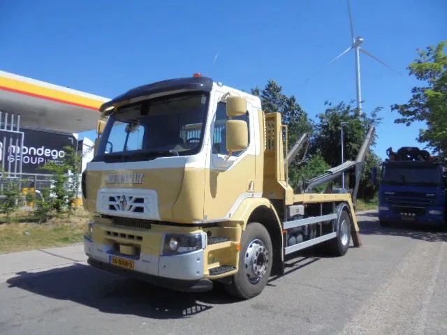 Renault Premium 280 VDL NL TRUCK - Skip loader truck: picture 1 Renault Premium 280 VDL NL TRUCK - Skip loader truck: picture 1