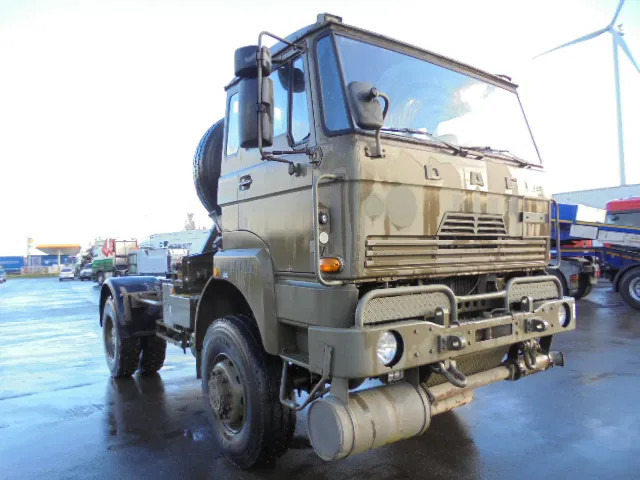 DAF 2300 YTV 2300 4X4 +WSK - Tractor unit: picture 3 DAF 2300 YTV 2300 4X4 +WSK - Tractor unit: picture 3
