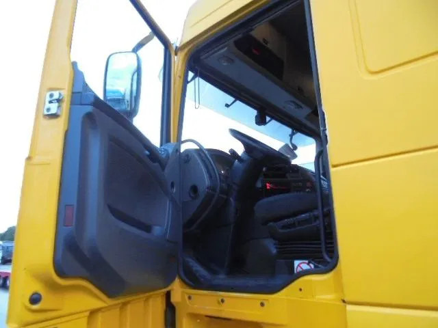 Tractor unit DAF XF 440: picture 10