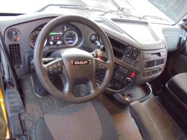 Tractor unit DAF XF 440: picture 11