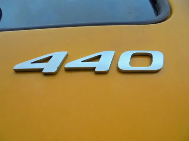 Tractor unit DAF XF 440: picture 9