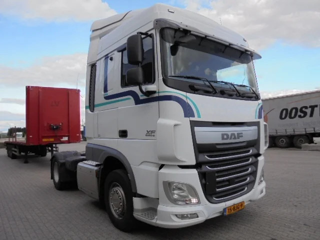DAF XF 440 EUR6 - Tractor unit: picture 4 DAF XF 440 EUR6 - Tractor unit: picture 4
