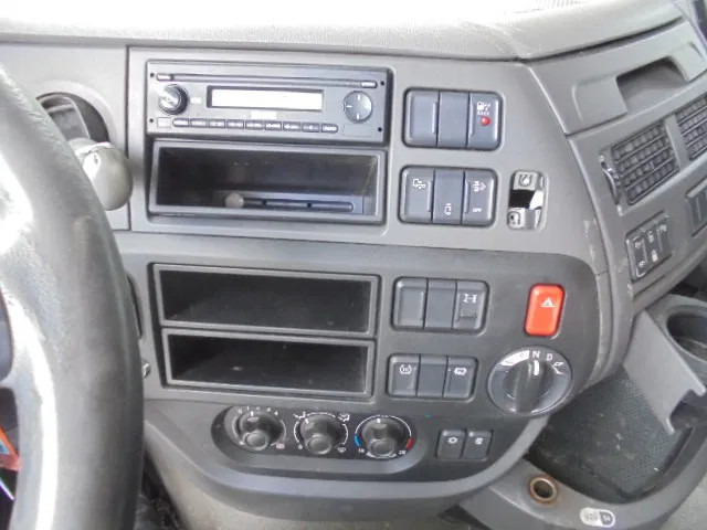 Tractor unit DAF XF 440 NL TRUCK: picture 12 Tractor unit DAF XF 440 NL TRUCK: picture 12