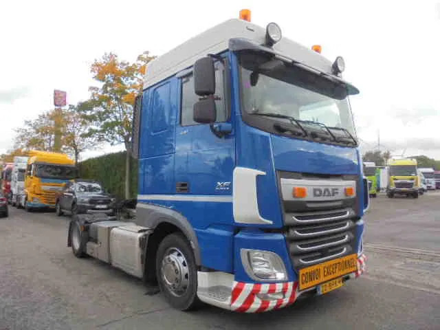 DAF XF 440 NL TRUCK - Tractor unit: picture 3 DAF XF 440 NL TRUCK - Tractor unit: picture 3