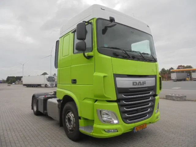DAF XF 440 RTI COMPRESSOR NL TRUCK APK 05-26 - Tractor unit: picture 3 DAF XF 440 RTI COMPRESSOR NL TRUCK APK 05-26 - Tractor unit: picture 3